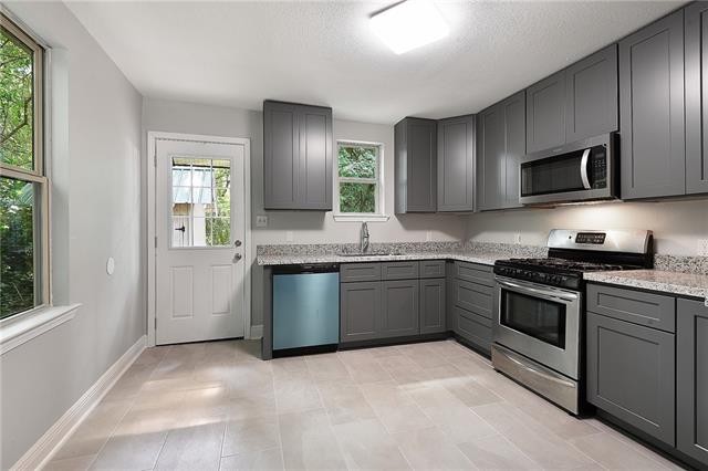 57468 Cedar Avenue, Unit B Slidell, LA 70461 - Photo 4 of 9
