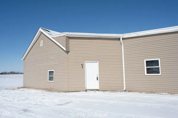 $925 | 4881 300W, Unit 21, New Palestine, IN 46163