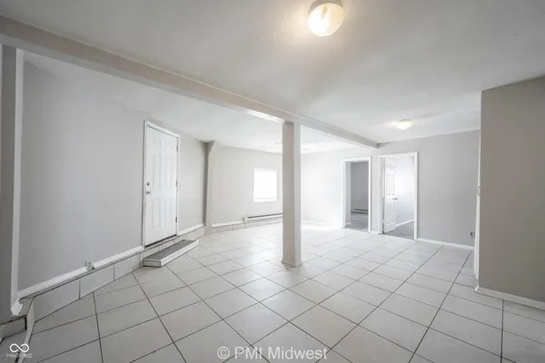 $925 | 4881 300W, Unit 21, New Palestine, IN 46163