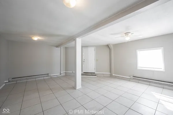 $925 | 4881 300W, Unit 21, New Palestine, IN 46163