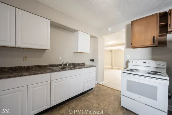 $925 | 4881 300W, Unit 21, New Palestine, IN 46163