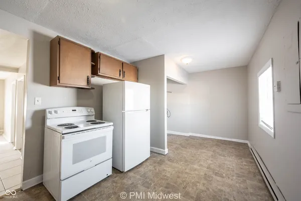 $925 | 4881 300W, Unit 21, New Palestine, IN 46163