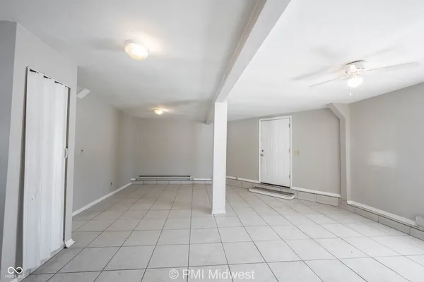 $925 | 4881 300W, Unit 21, New Palestine, IN 46163