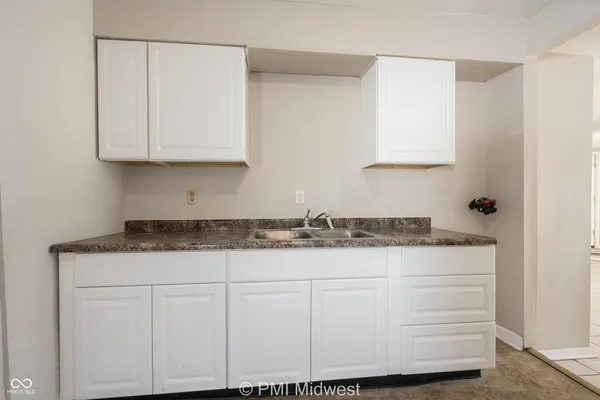 $925 | 4881 300W, Unit 21, New Palestine, IN 46163