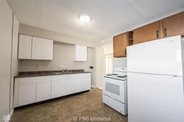 $925 | 4881 300W, Unit 21, New Palestine, IN 46163