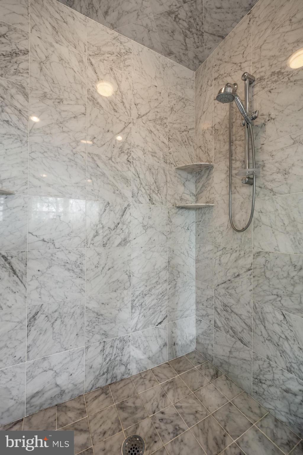 32 Cove Road Moorestown, NJ 08057 - Photo 41 of 85