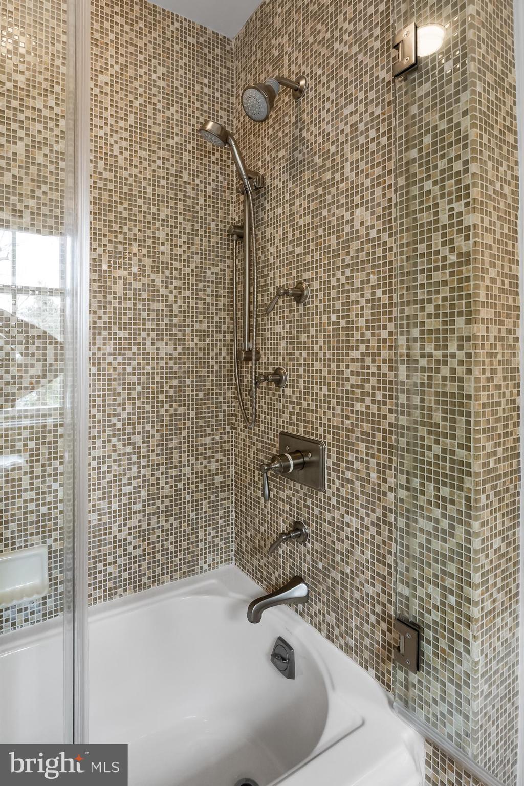 32 Cove Road Moorestown, NJ 08057 - Photo 46 of 85