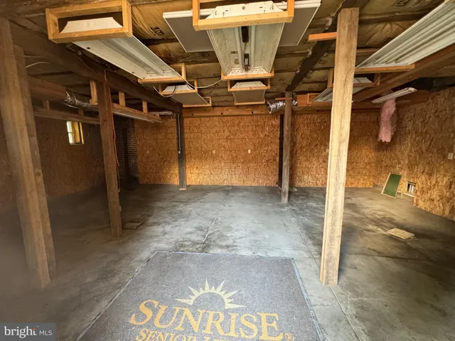 a view of empty room