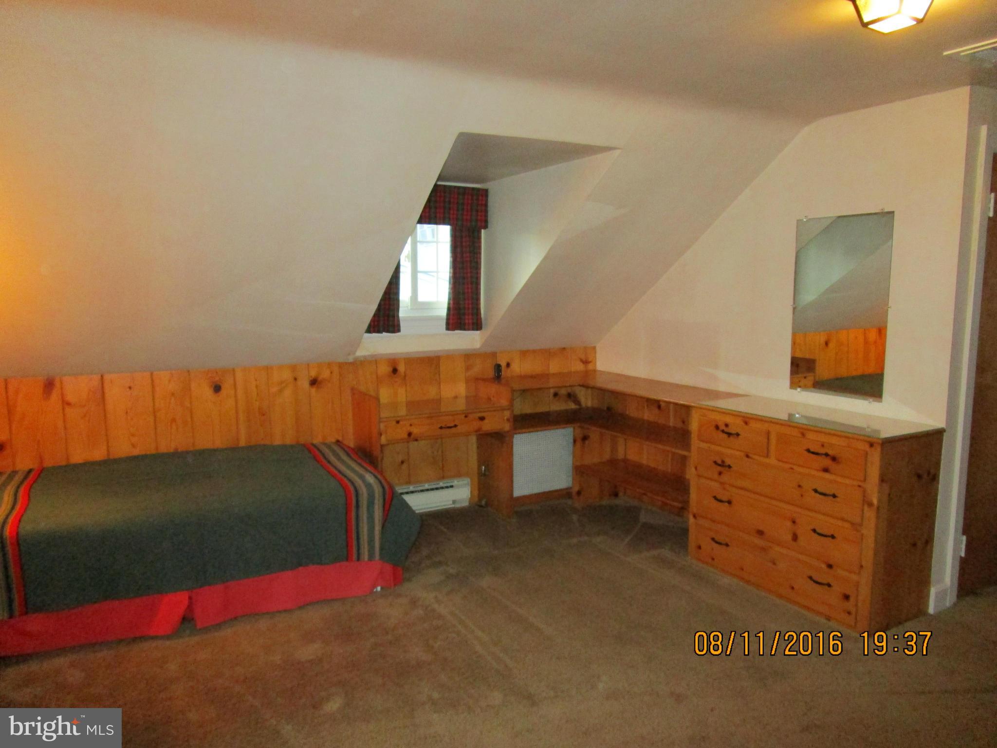 19011 Orchard Terrace Road Hagerstown, MD 21742 - Photo 17 of 30 Bedroom