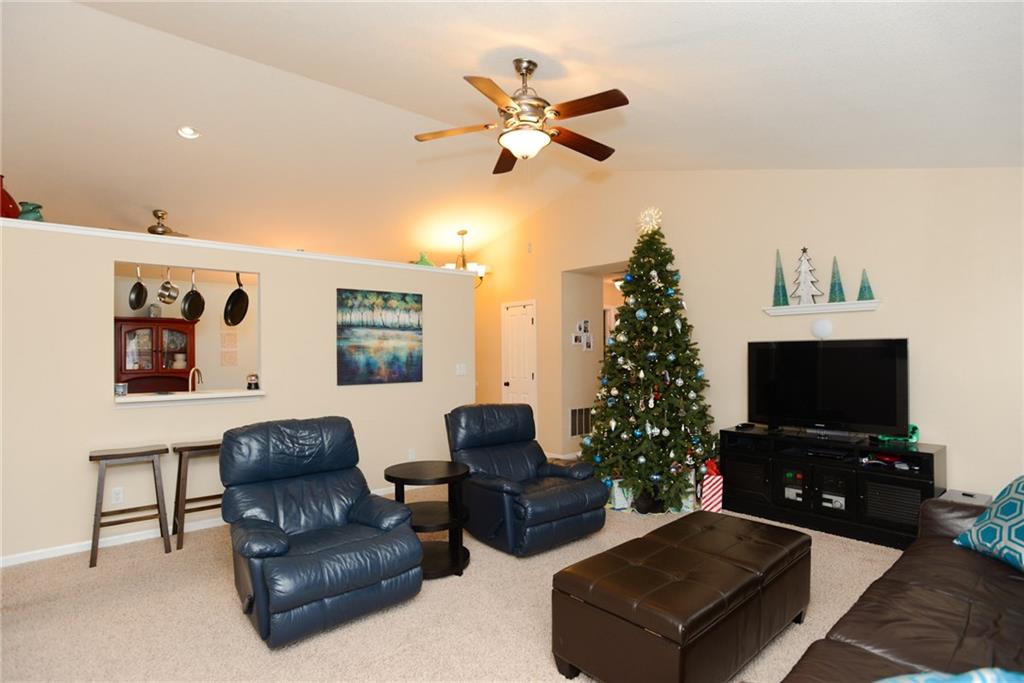 6623 Furnas Road Indianapolis, IN 46221 - Photo 4 of 21