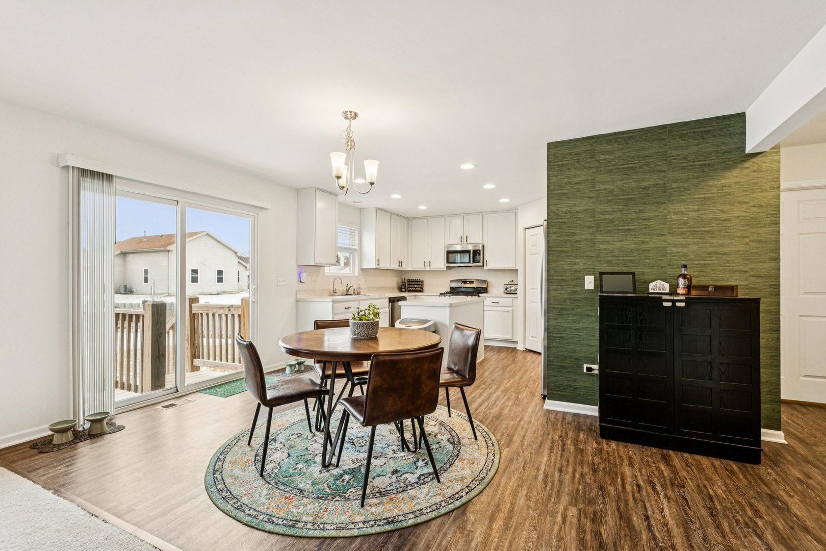 207 Cooper Street Plano, IL 60545 - Photo 10 of 38