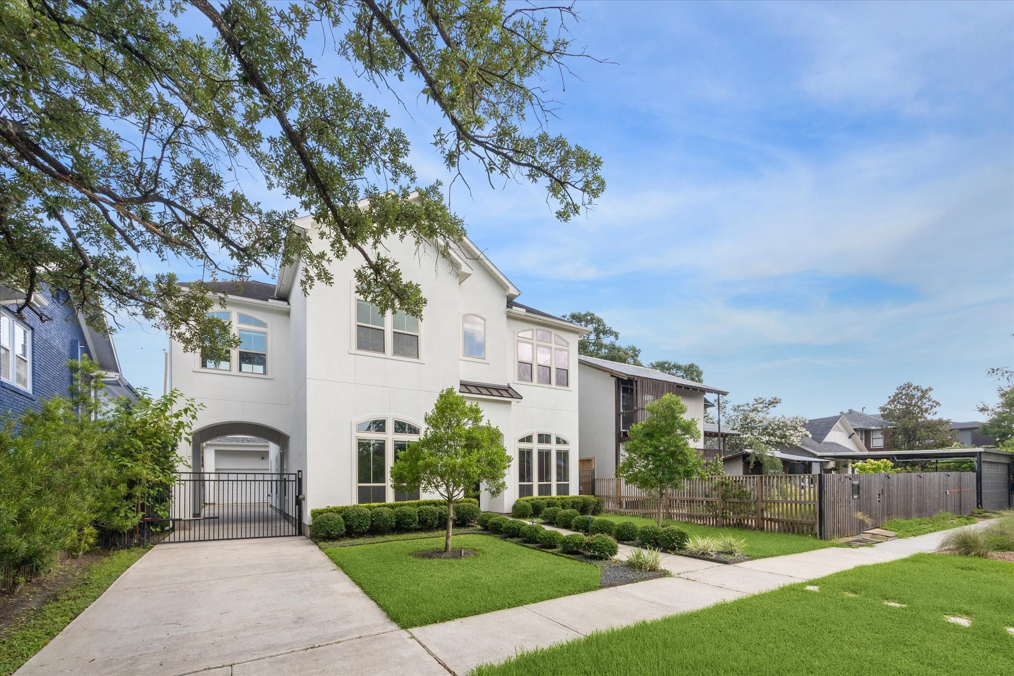 1721 Colquitt Street Houston, TX 77098 - Photo 2 of 30
