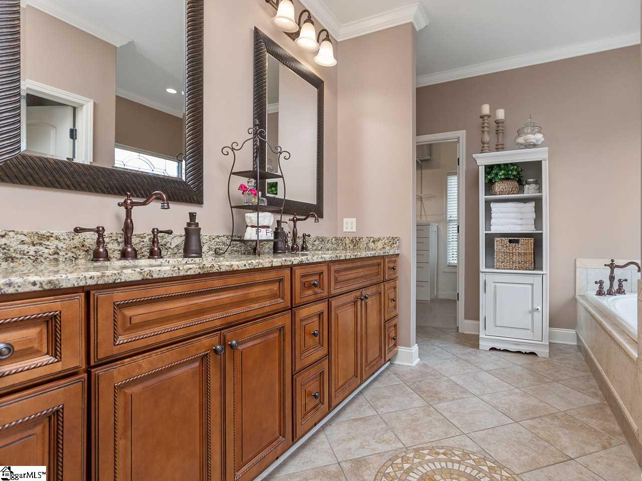 322 Fishermans Cove Inman, SC 29349 - Photo 18 of 36 Gallery Image 18