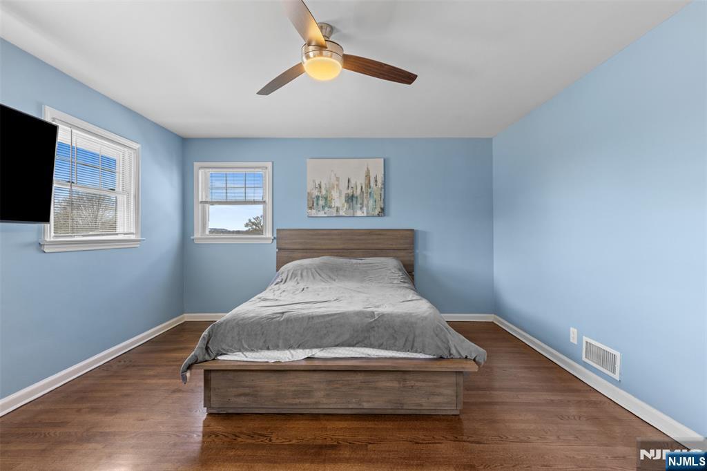 404 Simons Avenue Hackensack, NJ 07601 - Photo 19 of 34