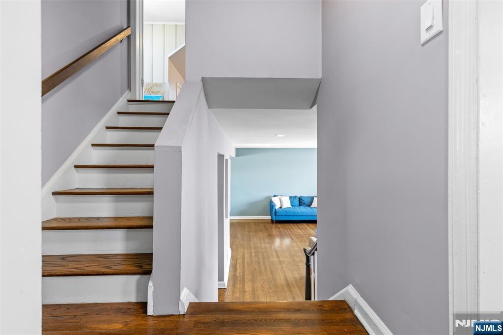 404 Simons Avenue Hackensack, NJ 07601 - Photo 29 of 34