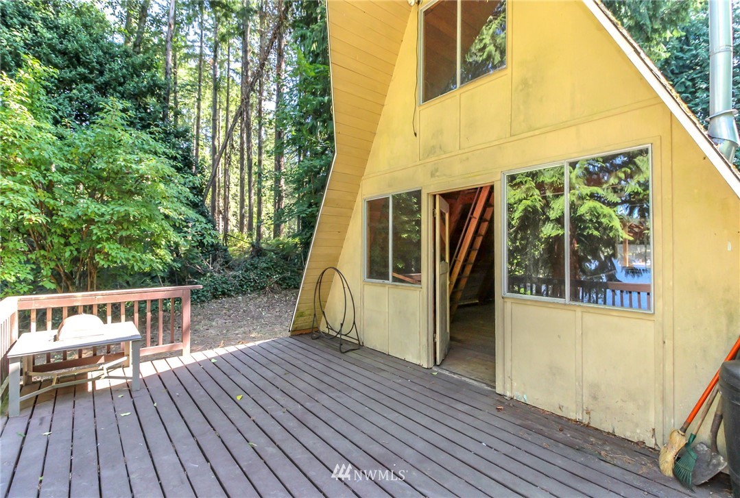 4815 Rehklau Road Southeast Olympia, WA 98513 - Photo 7 of 39 Gallery Image 7