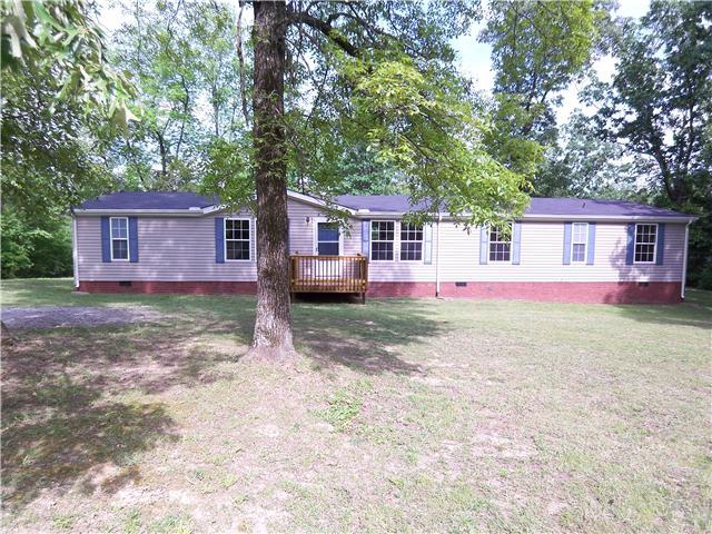 9155 East 40 Road Bon Aqua, TN 37025 - Photo 1 of 20 Gallery Image 1