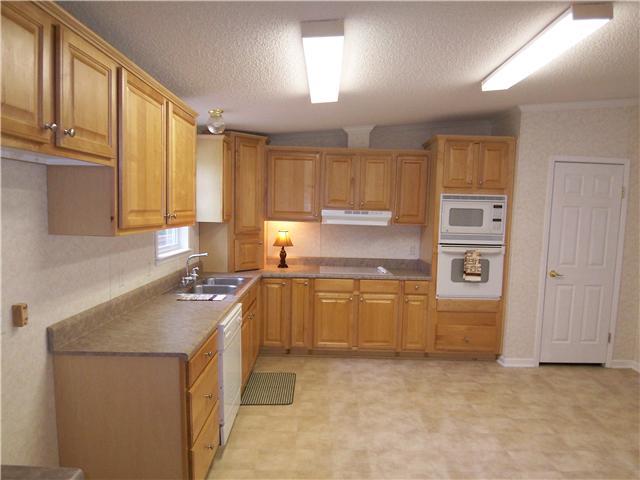 9155 East 40 Road Bon Aqua, TN 37025 - Photo 6 of 20 Gallery Image 6