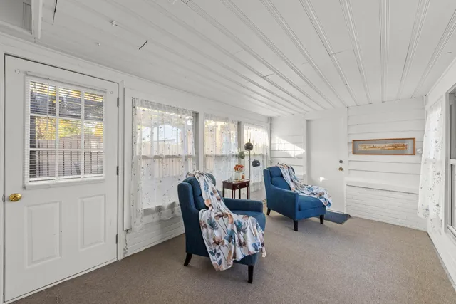 $299,900 | 1913 Birch Road, Homewood, IL 60430