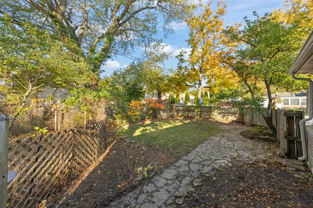 $299,900 | 1913 Birch Road, Homewood, IL 60430