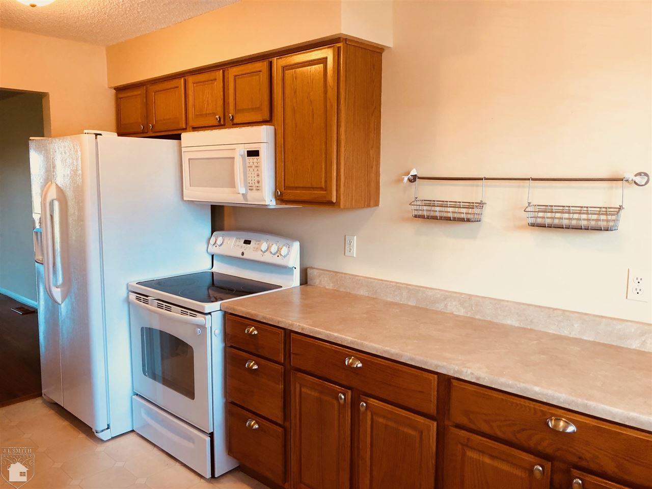 125 Cuttle Road, Unit E 39 Marysville, MI 48040 - Photo 3 of 13