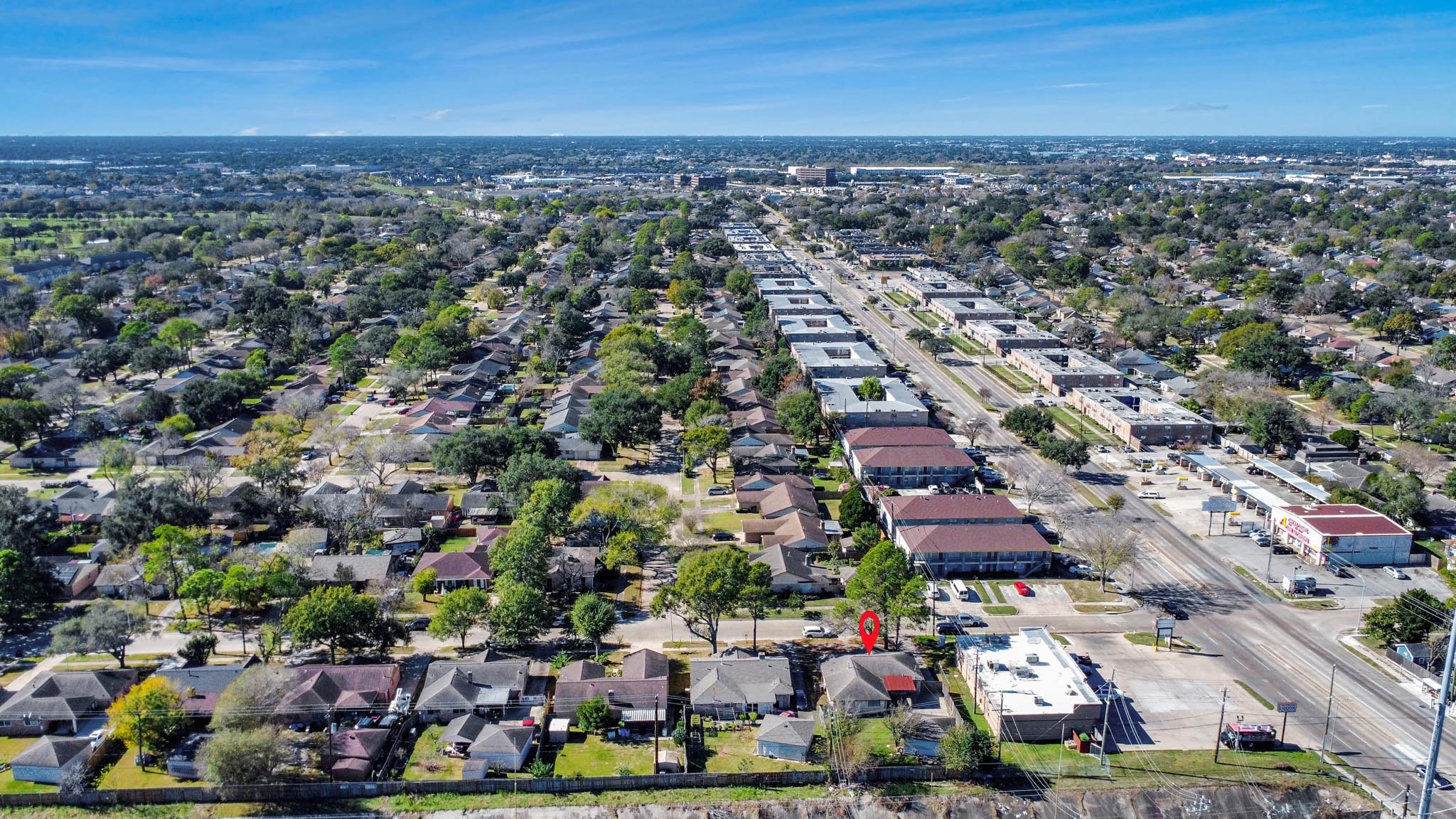 8011 La Roche Lane Houston, TX 77036 - Photo 2 of 45