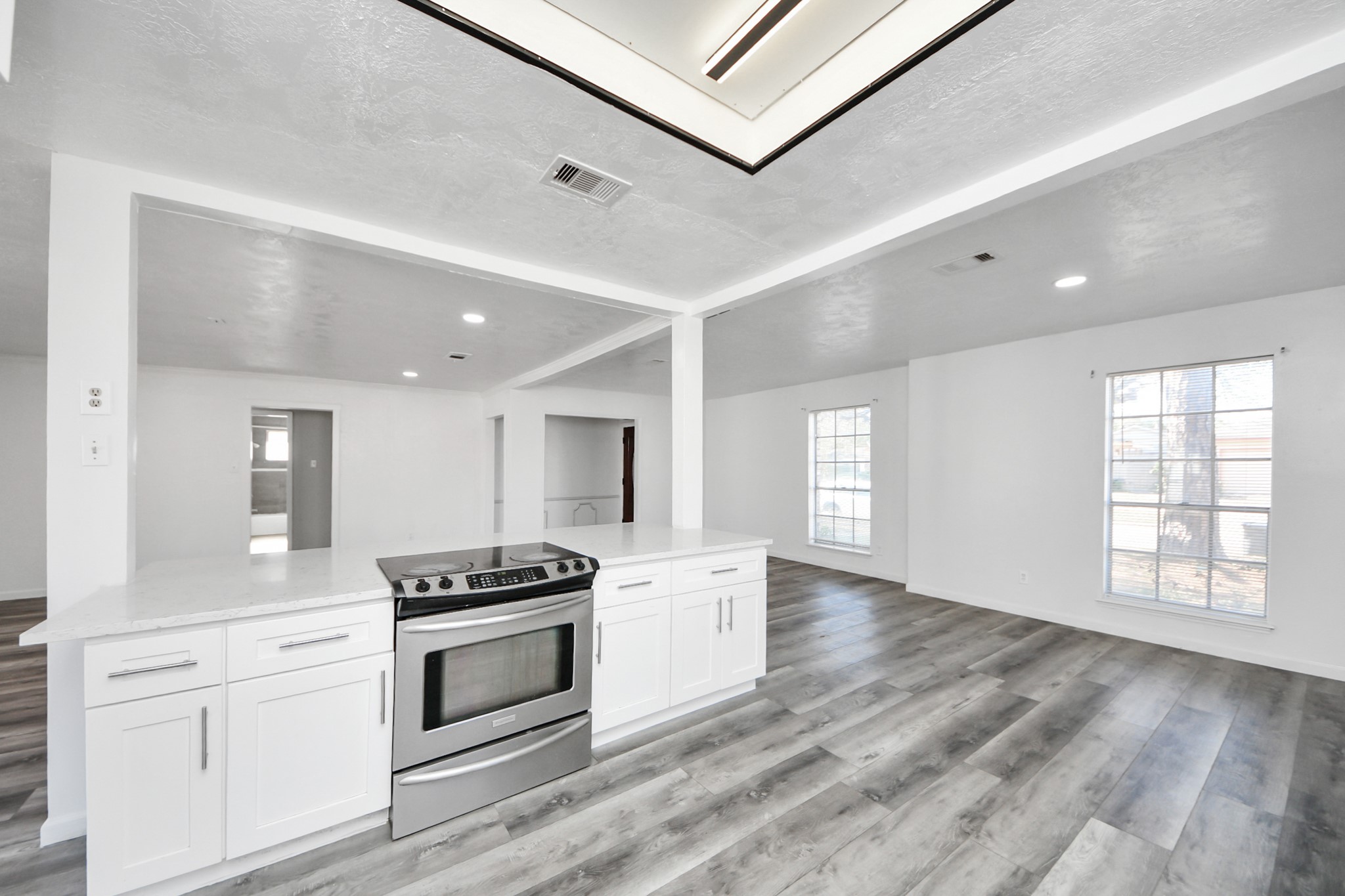 8011 La Roche Lane Houston, TX 77036 - Photo 23 of 45