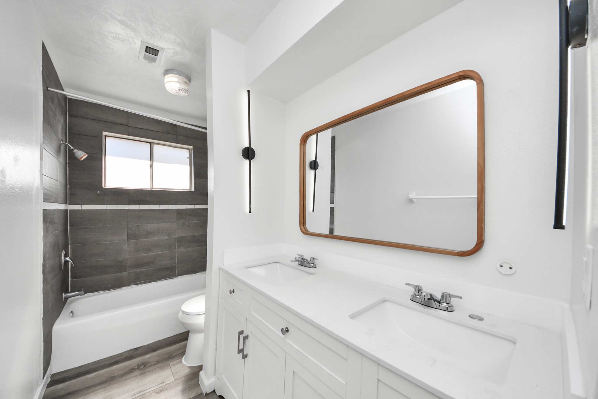 8011 La Roche Lane Houston, TX 77036 - Photo 35 of 45