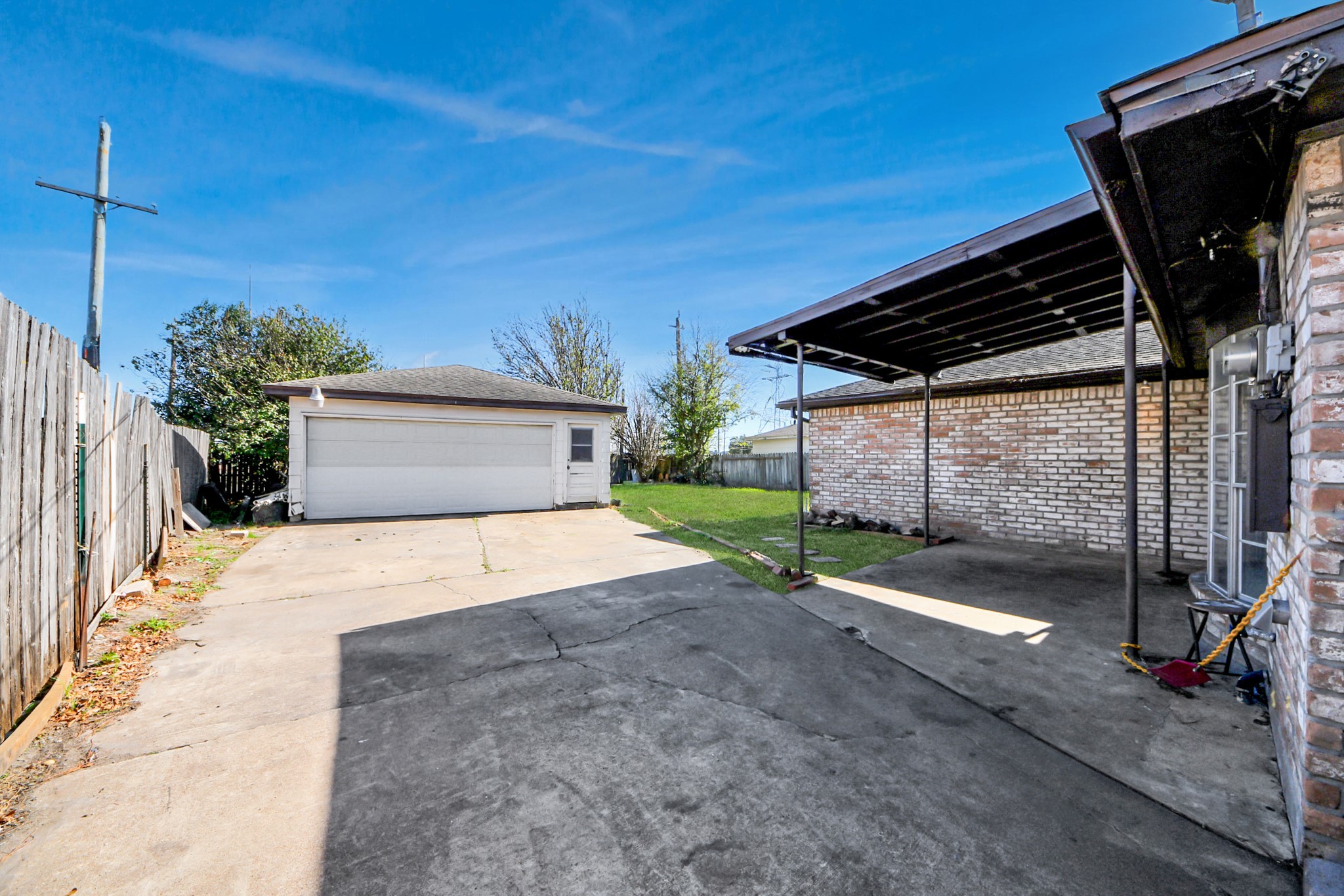 8011 La Roche Lane Houston, TX 77036 - Photo 39 of 45