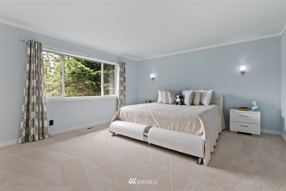 13969 Southeast 159th Place Renton, WA 98058 - Photo 11 of 21 Gallery Image 11
