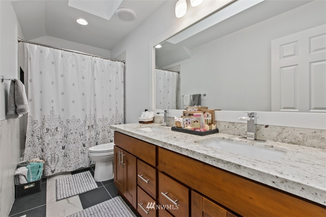 13969 Southeast 159th Place Renton, WA 98058 - Photo 15 of 21 Gallery Image 15