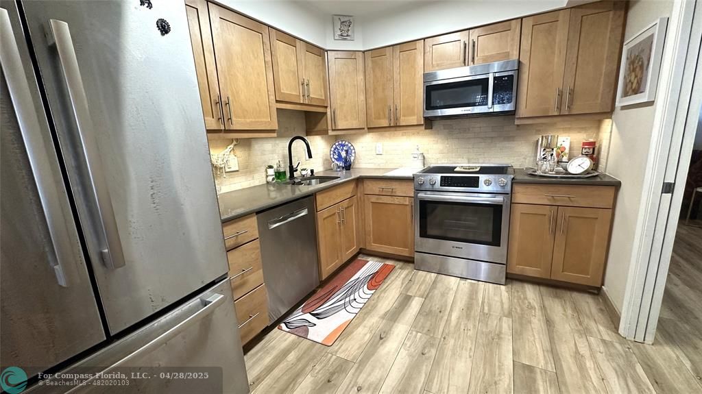 2900 North Course Drive, Unit 804 Pompano Beach, FL 33069 - Photo 3 of 14