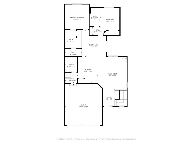 $369,900 | 807 Bridlewood Drive, Unit 11, Hartford, WI 53027