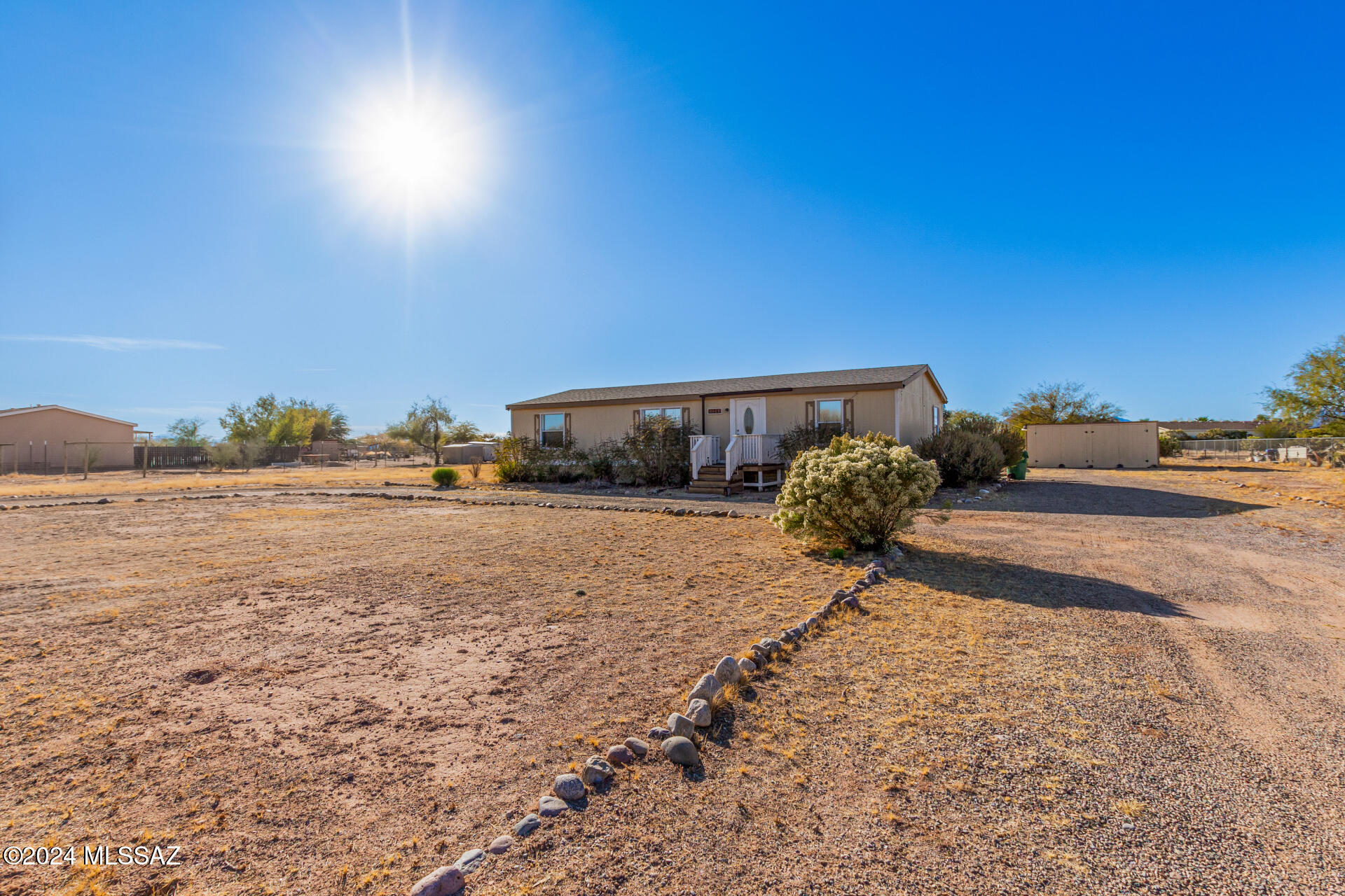 11241 North Derringer Road Marana, AZ 85653 - Photo 4 of 29