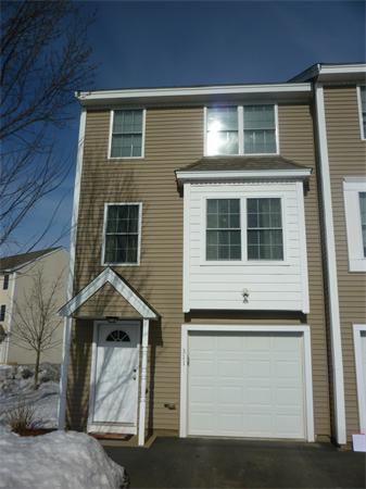 41 Boston Road, Unit 311 Billerica, MA 01862 - Photo 3 of 17 Gallery Image 3
