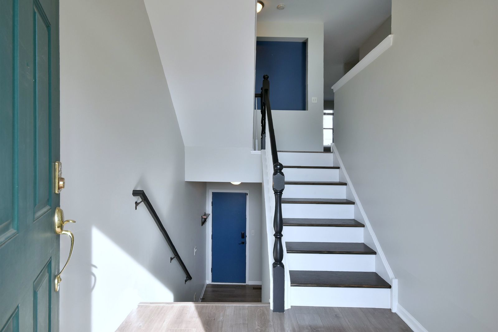 5502 Cambridge Way Hanover Park, IL 60133 - Photo 14 of 49