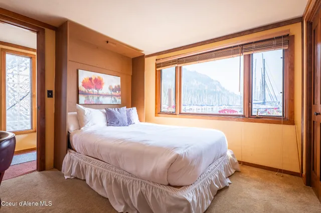 $610,000 | 34129 Scenic Bay Road, Bayview, ID 83803