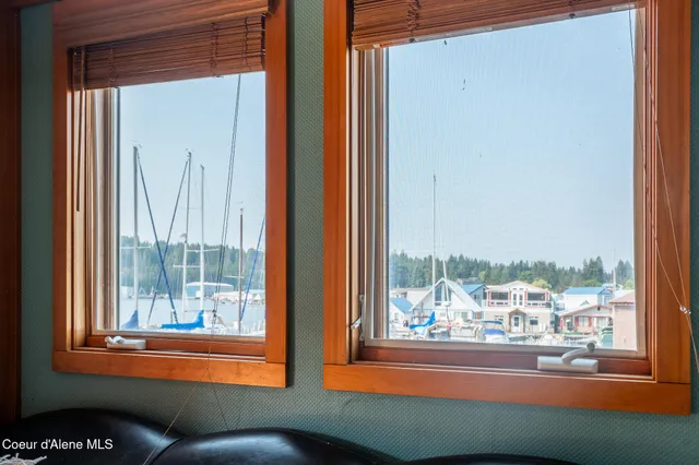 $610,000 | 34129 Scenic Bay Road, Bayview, ID 83803