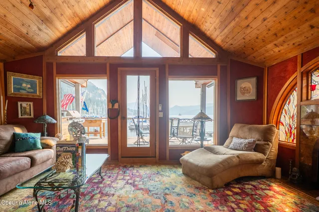 $610,000 | 34129 Scenic Bay Road, Bayview, ID 83803