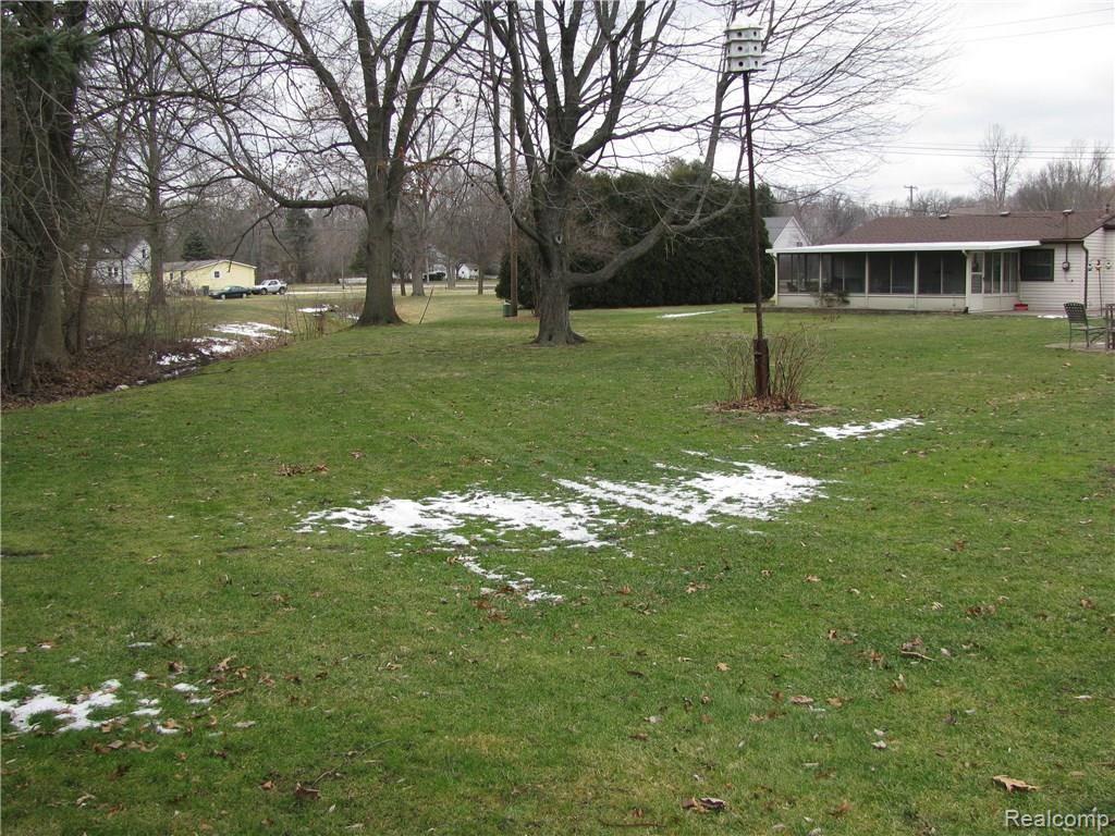 31535 King Road New Boston, MI 48164 - Photo 37 of 45 2016-01-27 14.26