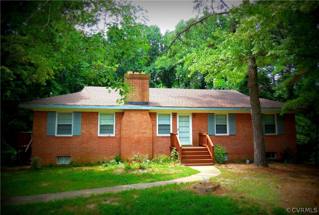 3920 Newbys Bridge Road Richmond, VA 23235 - Photo 2 of 41 Great Big Brick Rancher