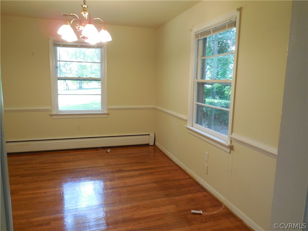 3920 Newbys Bridge Road Richmond, VA 23235 - Photo 9 of 41 Dining Room