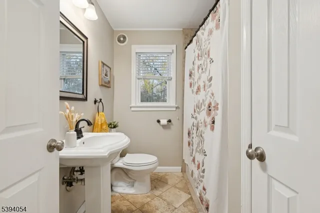 $600,000 | 68 Clover Hill Road, Flemington, NJ 08822