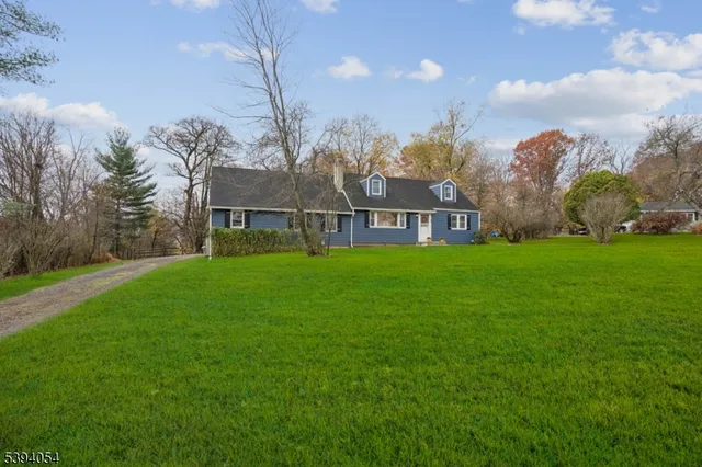 $600,000 | 68 Clover Hill Road, Flemington, NJ 08822