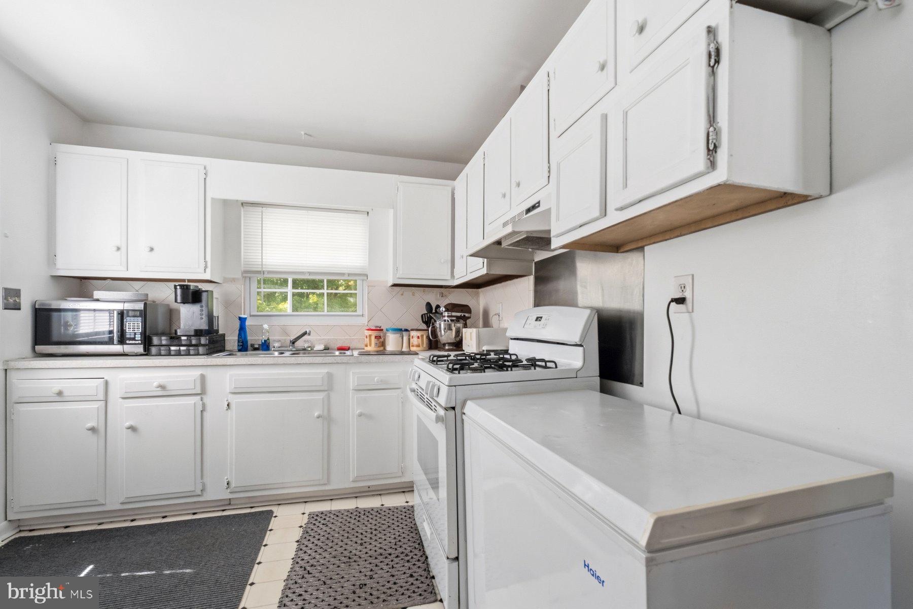 11 Madary Road Severna Park, MD 21146 - Photo 17 of 29