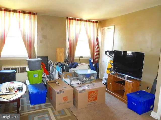 $1,105 | 5703 Charles Street, Unit 2, Philadelphia, PA 19135