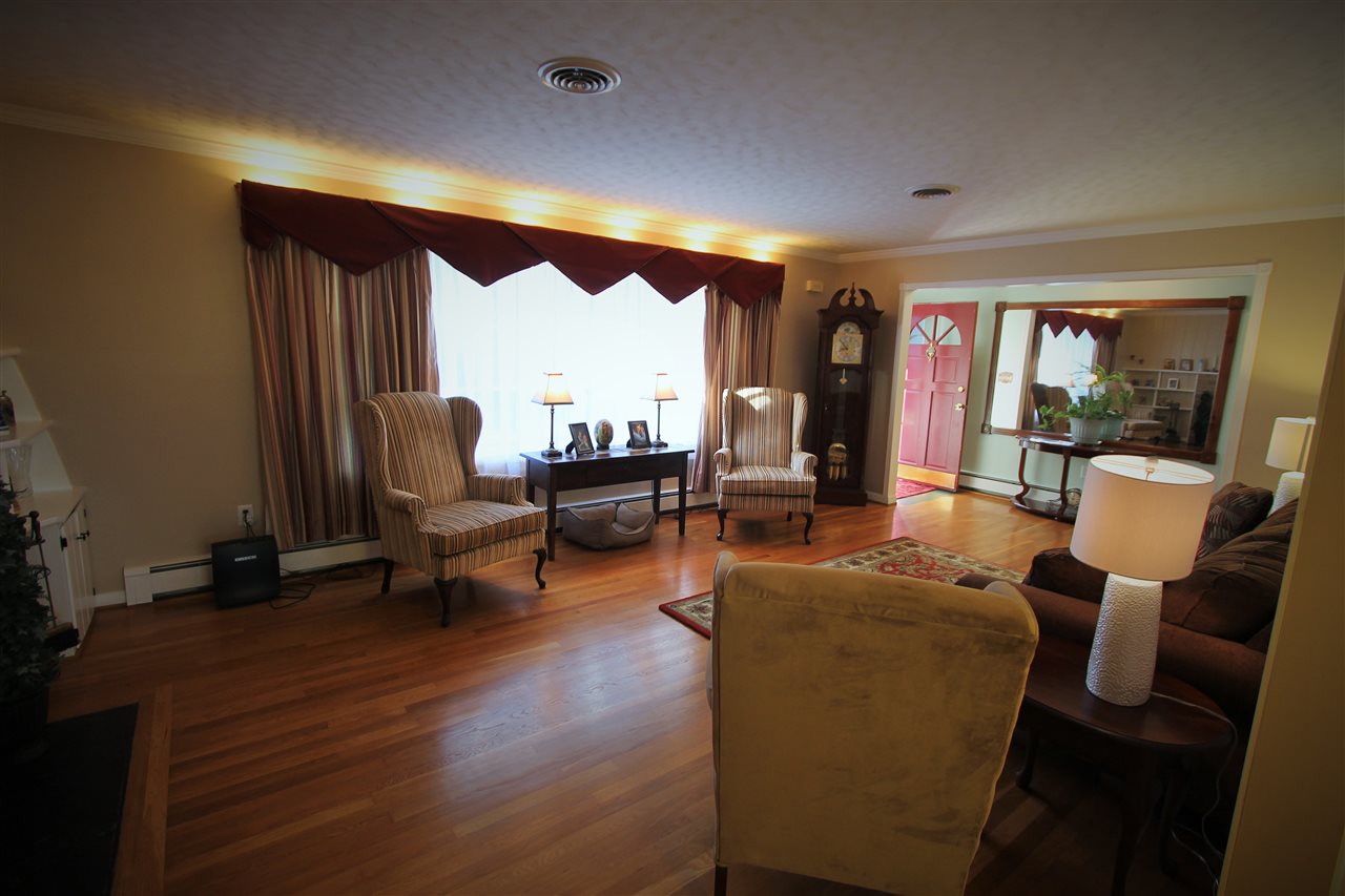 95 Cattle Scales Road Waynesboro, VA 22980 - Photo 24 of 50 a living room with furniture and a large window