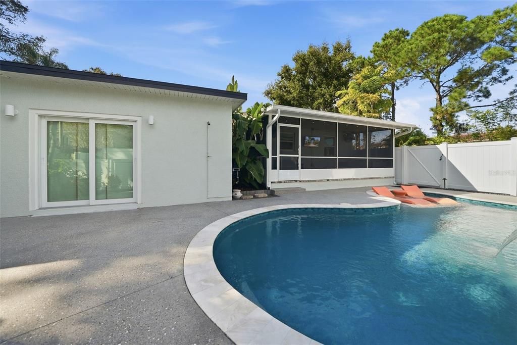 1830 Main Street Safety Harbor, FL 34695 - Photo 55 of 90