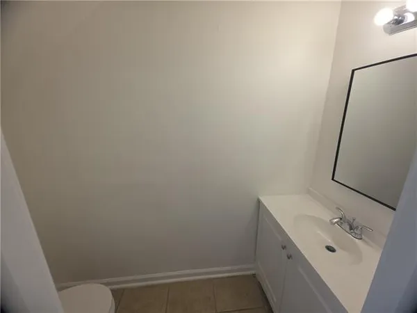 $1,350 | 4116 Lac Bienville Drive, Unit C, Harvey, LA 70058