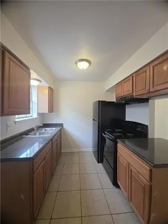 $1,350 | 4116 Lac Bienville Drive, Unit C, Harvey, LA 70058